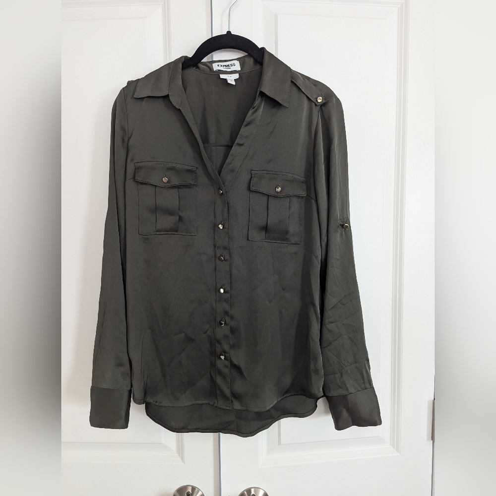 Express portofino slim army green roll tab blouse gold bottom details